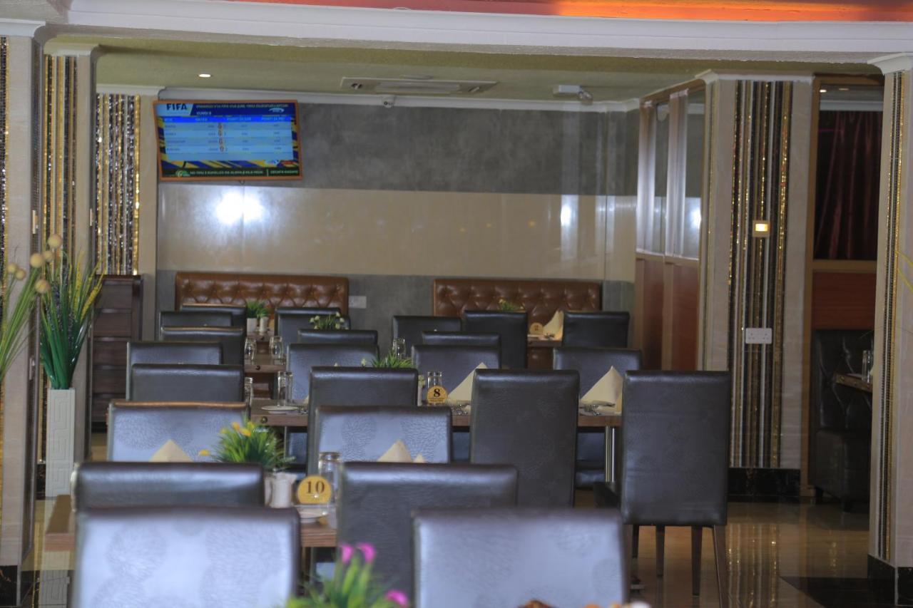 Tiffany Diamond Hotels Ltd - Makunganya Dár Al-Szalám Kültér fotó