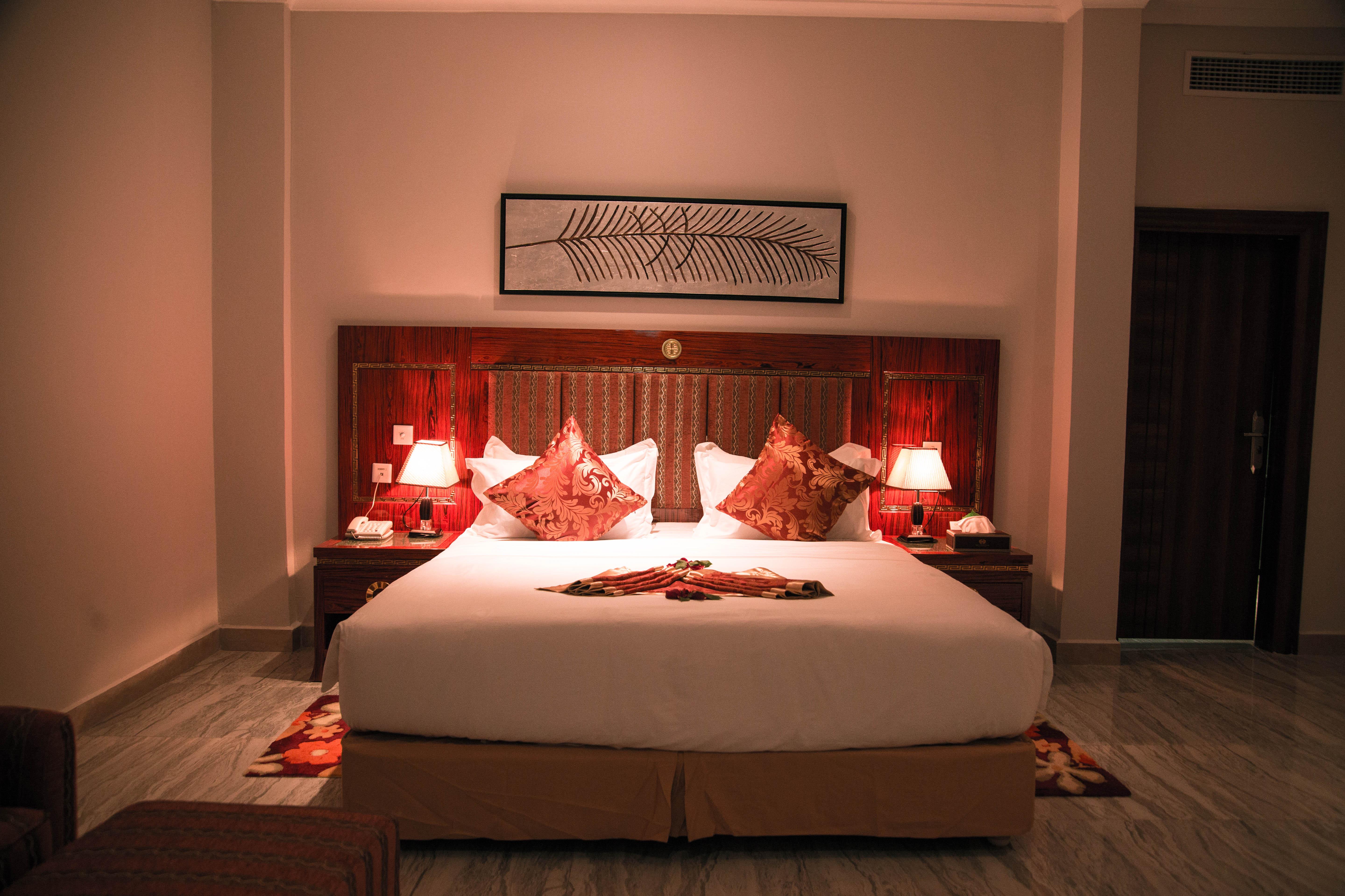 Tiffany Diamond Hotels Ltd - Makunganya Dár Al-Szalám Kültér fotó
