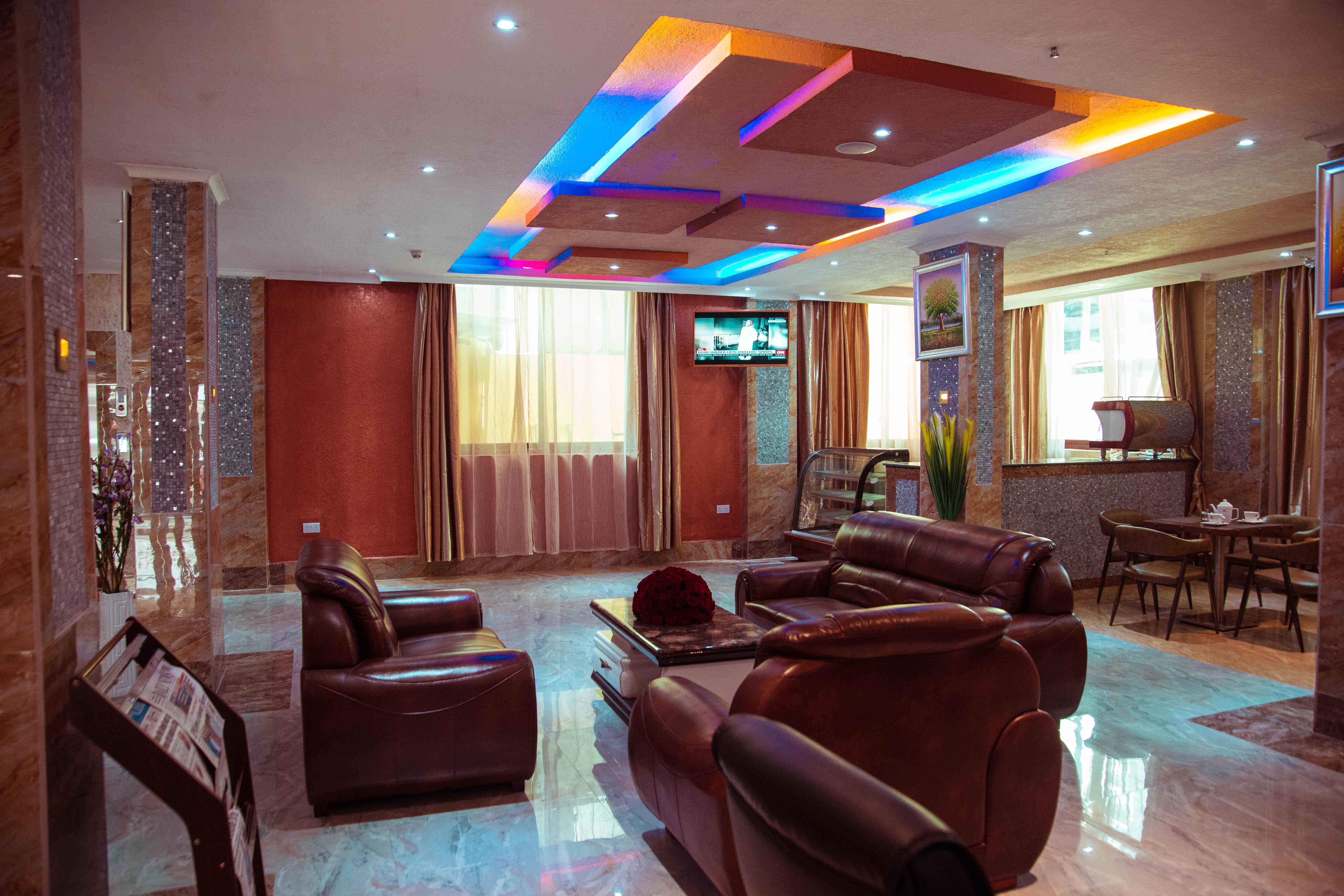 Tiffany Diamond Hotels Ltd - Makunganya Dár Al-Szalám Kültér fotó
