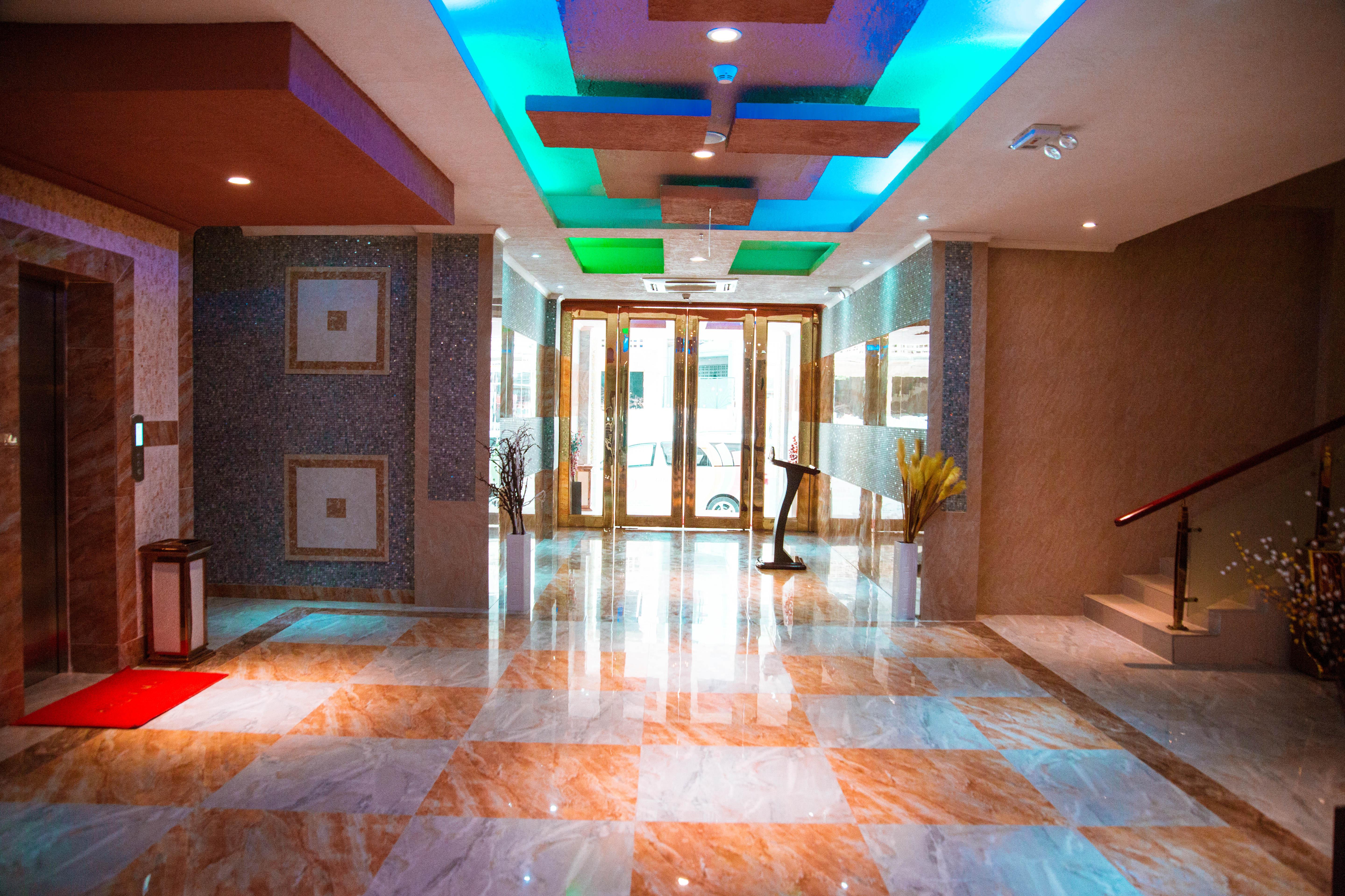 Tiffany Diamond Hotels Ltd - Makunganya Dár Al-Szalám Kültér fotó